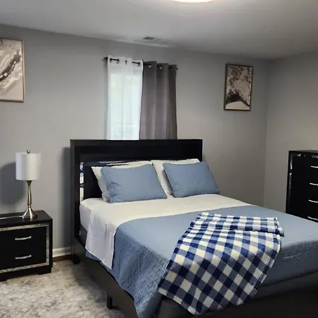 The Loft At Hiram Davis Apartment
